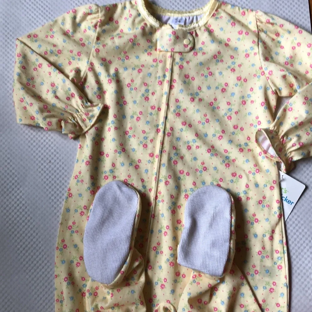 Sleeper floral infant girls sizes 24 months new Carter's polyester zipper